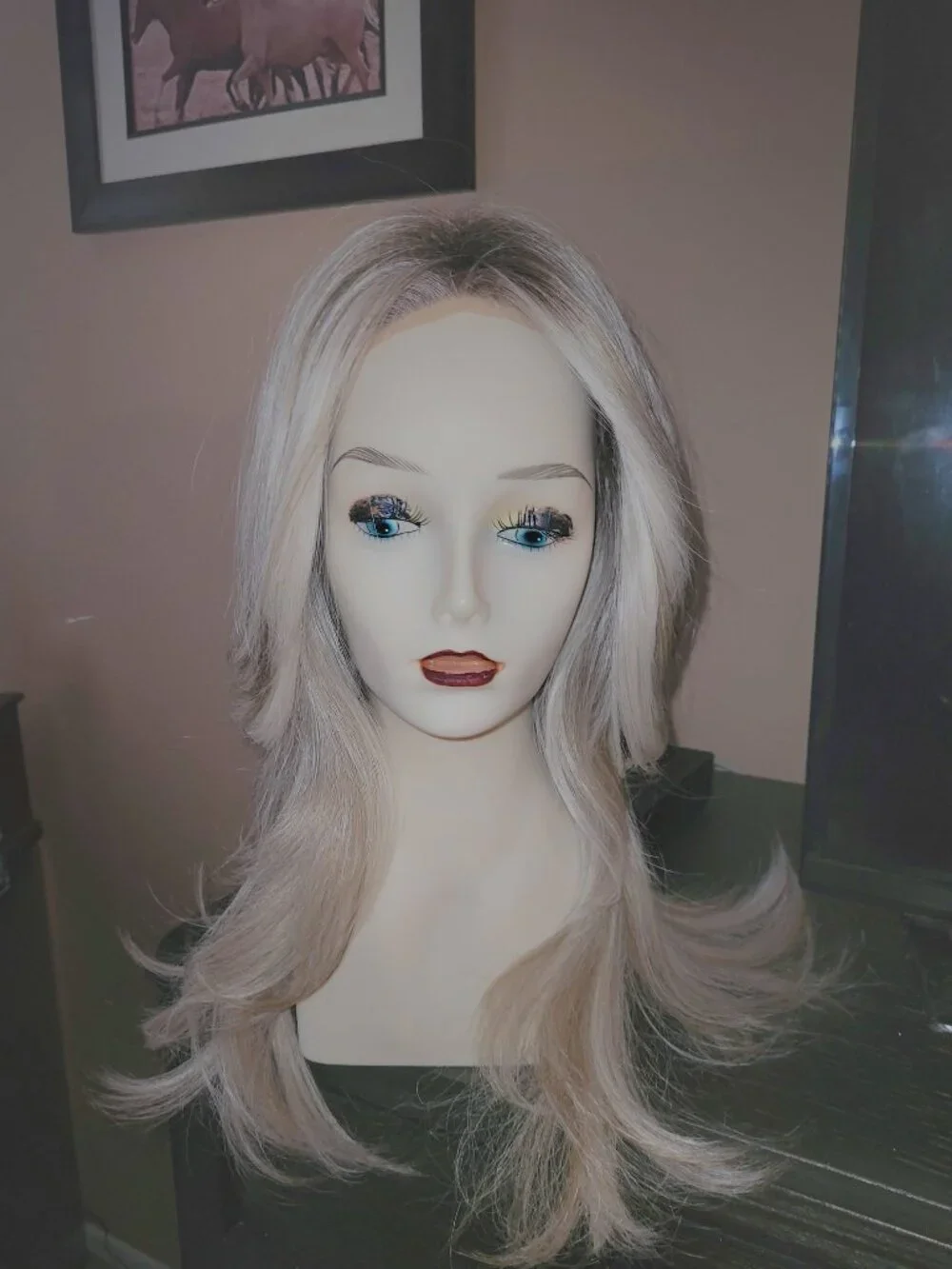 Ash blonde 20 inch long